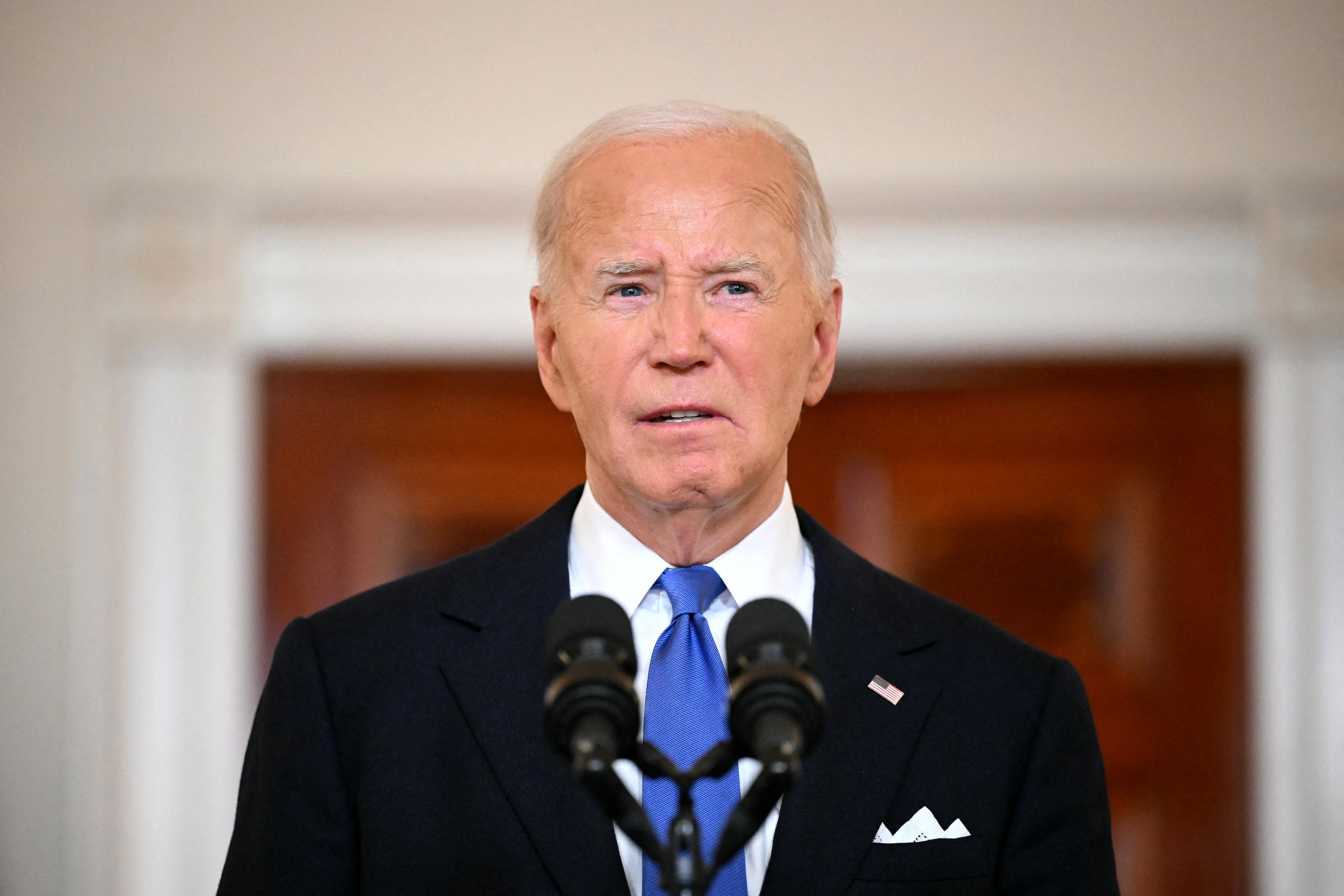 Biden é diagnosticado com câncer de próstata agressivo com metástase óssea