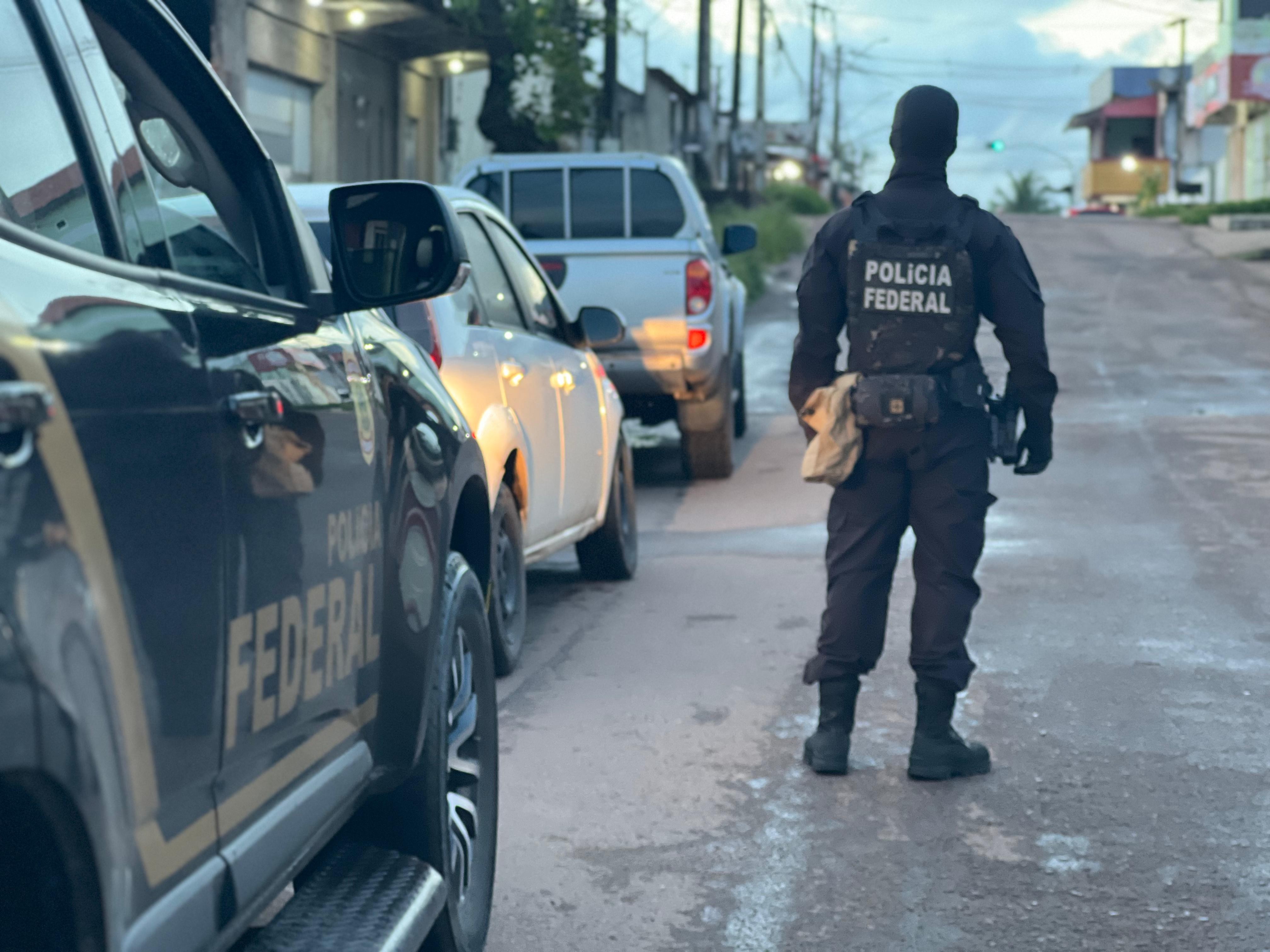 Polícia Federal publica edital com 1 mil vagas e salario de até R$ 26,8 mil; veja como participar