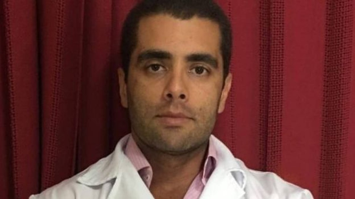 CRM cassa registro profissional do Dr. Bumbum no DF
