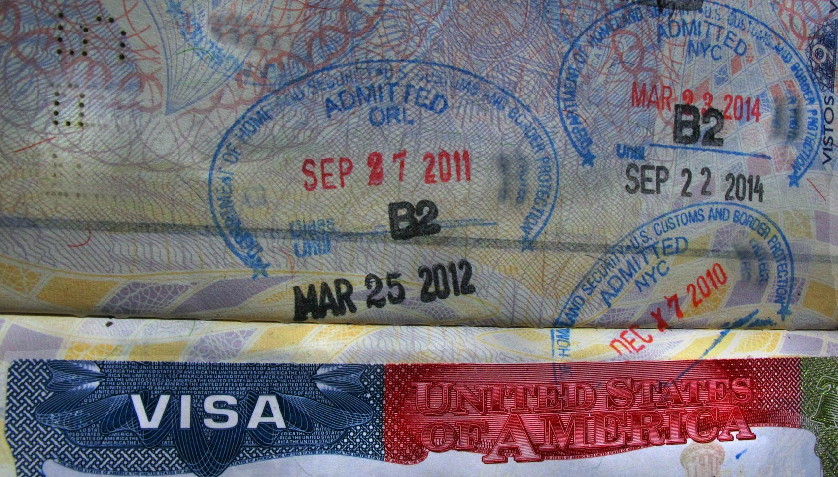 EUA aprovam taxa extra de US$ 250 para emissão do visto americano; entenda