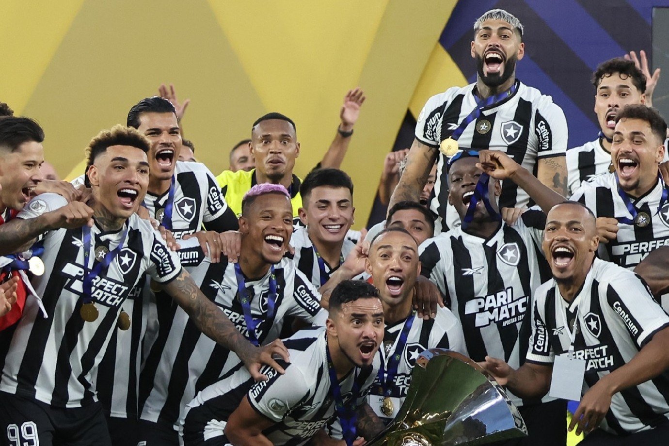 Sport x Botafogo: onde assistir, horário e escalações do jogo pelo Brasileirão