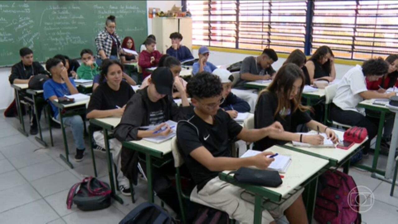 3 a cada 10 brasileiros são analfabetos funcionais, indica pesquisa; patamar é o mesmo de 2018