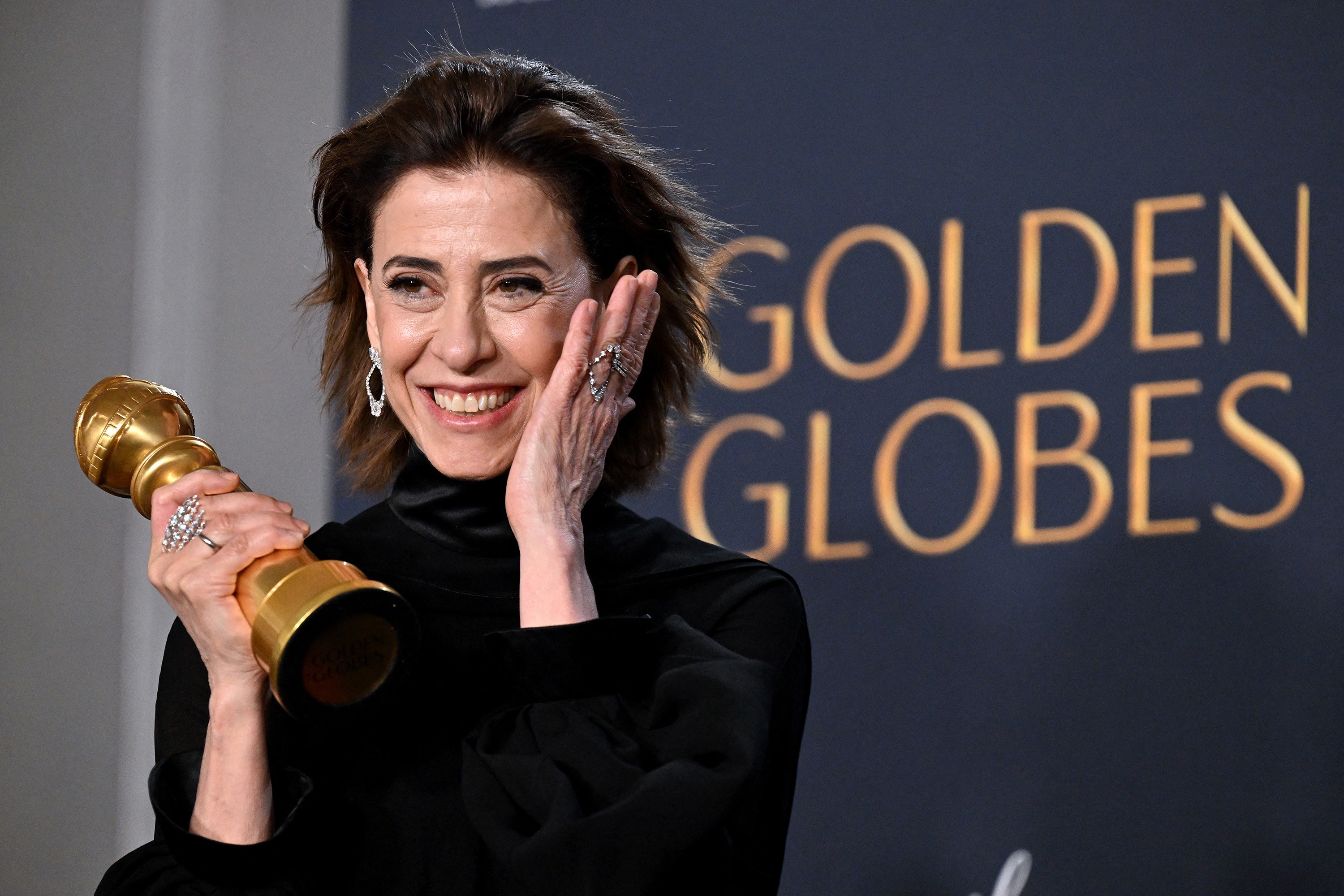 Globo de Ouro anuncia categoria de Melhor Podcast para 2026