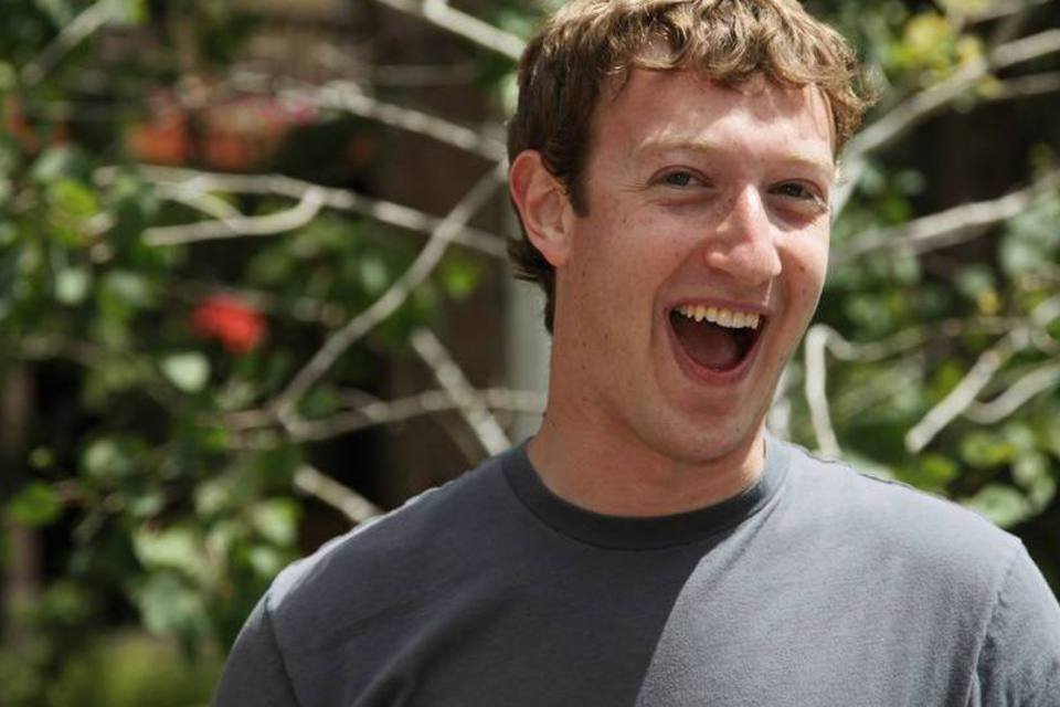Mark Zuckerberg não quer mais fazer amigos. Agora, ele quer substituí-los por IA