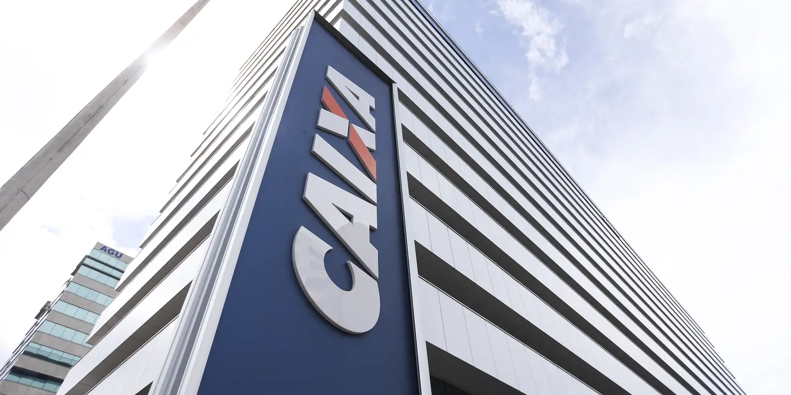 Caixa prorroga calendário de regularização de contratos do Novo Fies